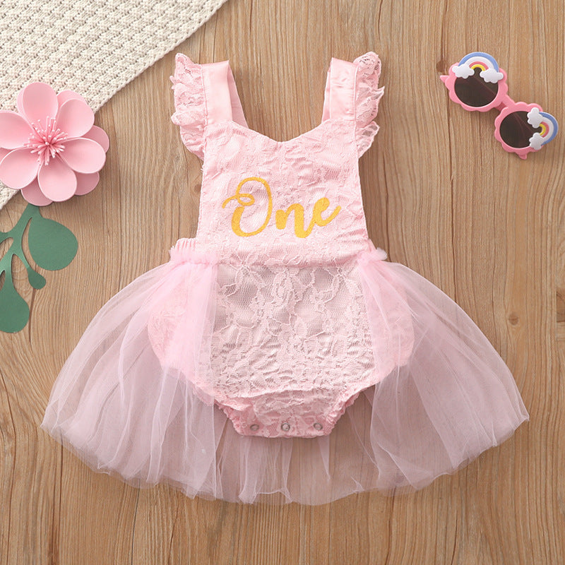 Oluuu. Baby Romper mit Rüschensaum, Spitzen- und Mesh-Verarbeitung, florales Printdesign