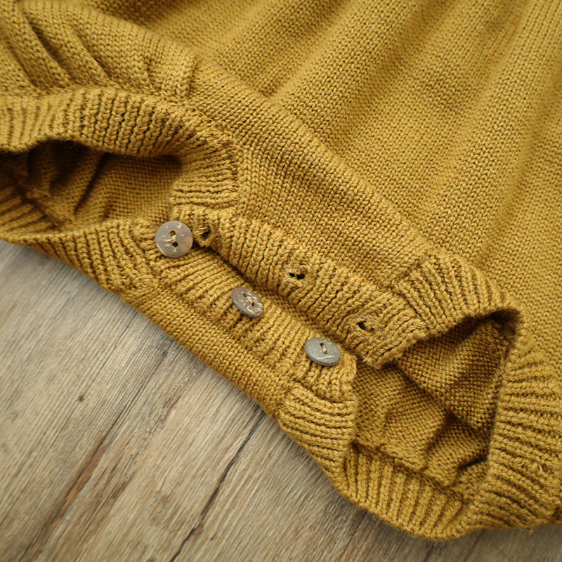 Oluuu. Baby Langarm Kleid mit Stickerei – Woll-Wickel für den Po