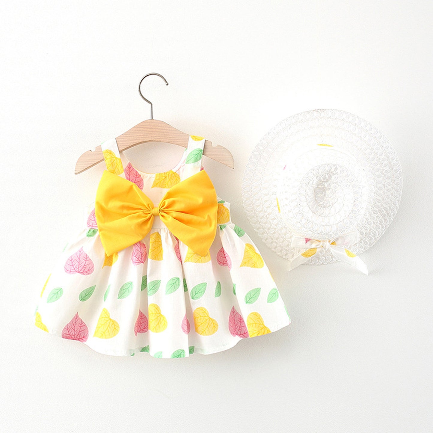 Oluuu. Sommerliches Kleid für Babys: Mädchen Kleid mit Druck und Schleifen-Trägern