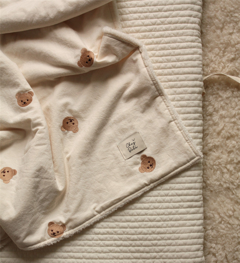 Oluuu. Niedliche Baby Bär Decke – Weich und flauschig, halbvelours