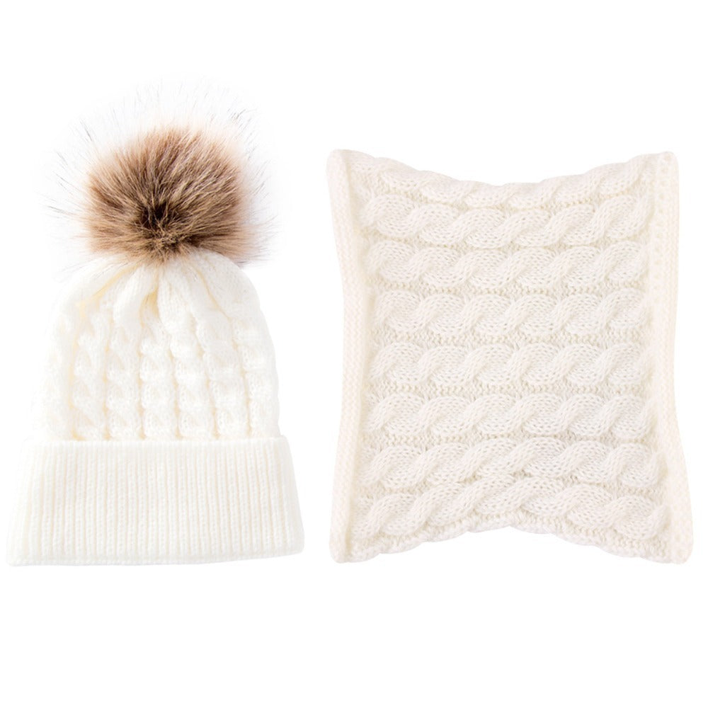 Oluuu. Baby Winter Mütze und Schal Set