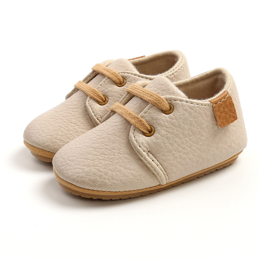 Oluuu. Kleine Leder-Schuhe – Baby Lauflernschuhe im Frühling- und Herbst-Stil
