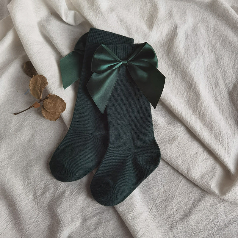 Oluuu. Spanische Kinder-Socken mit Schleife – Elegante und süße Socken für Mädchen