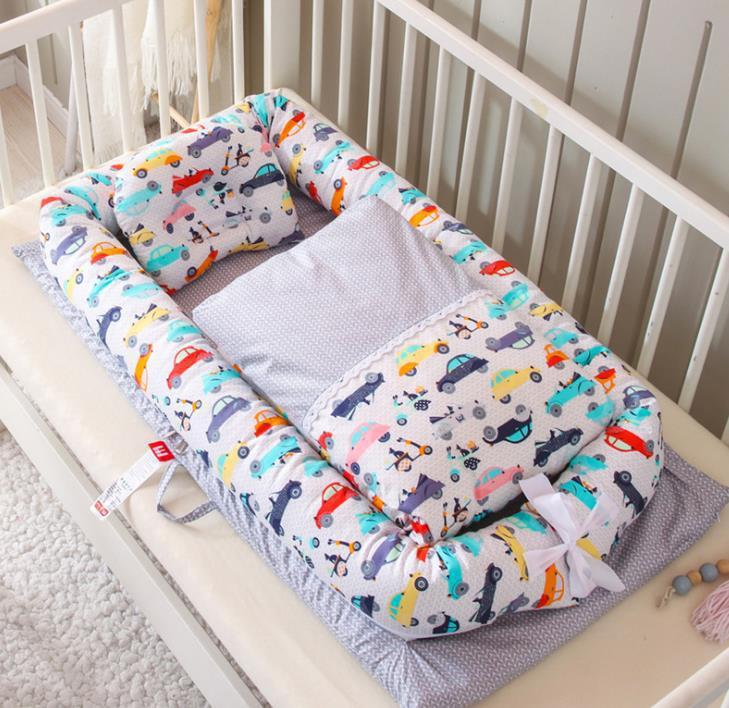 Oluuu. Bionisches Babybett – Faltbar, tragbar und druckentlastend für Neugeborene