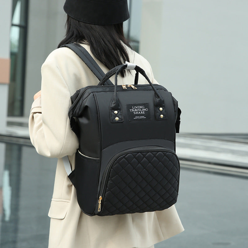 Oluuu. Bequeme Wickeltasche perfekt für unterwegs