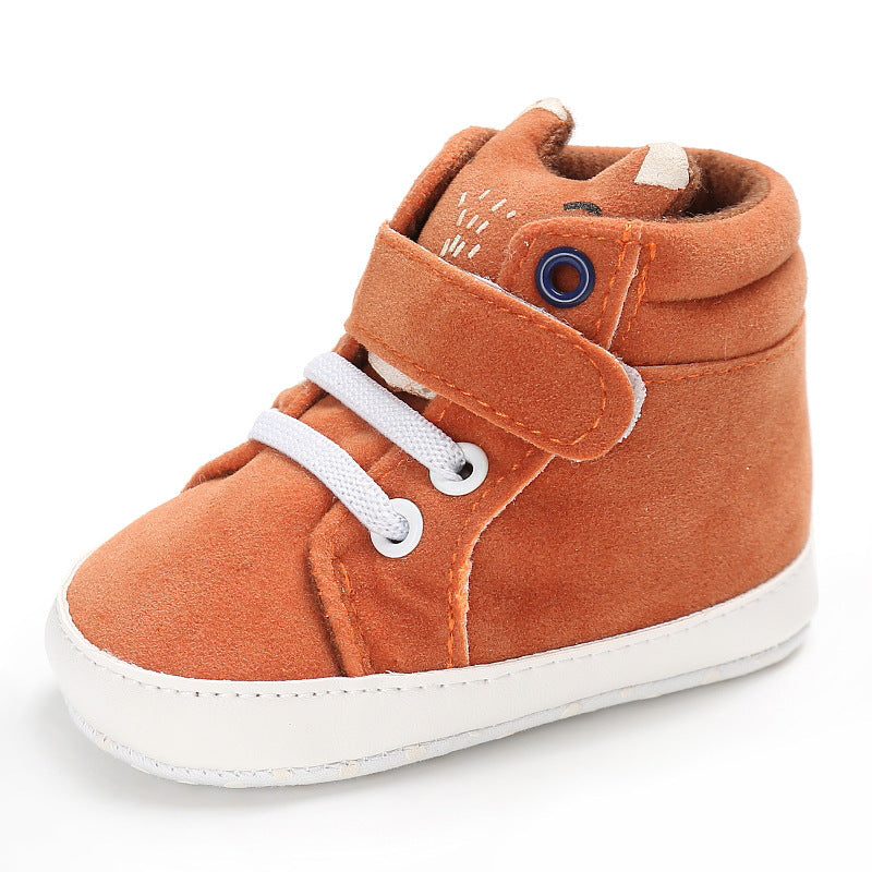 Oluuu. Süße Baby Schuhe verschiedener Art
