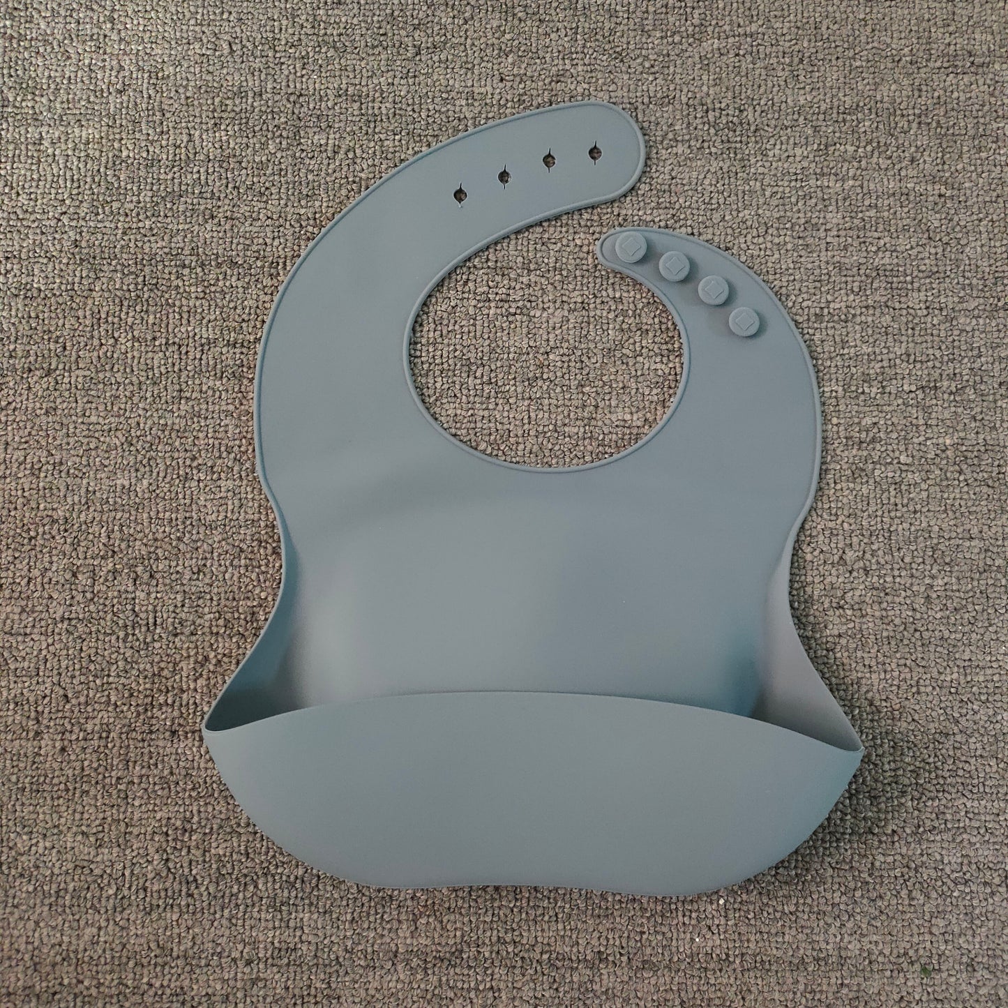 Oluuu. Weiches Wasserdichtes Silikon Baby Lätzchen mit Auffangtasche