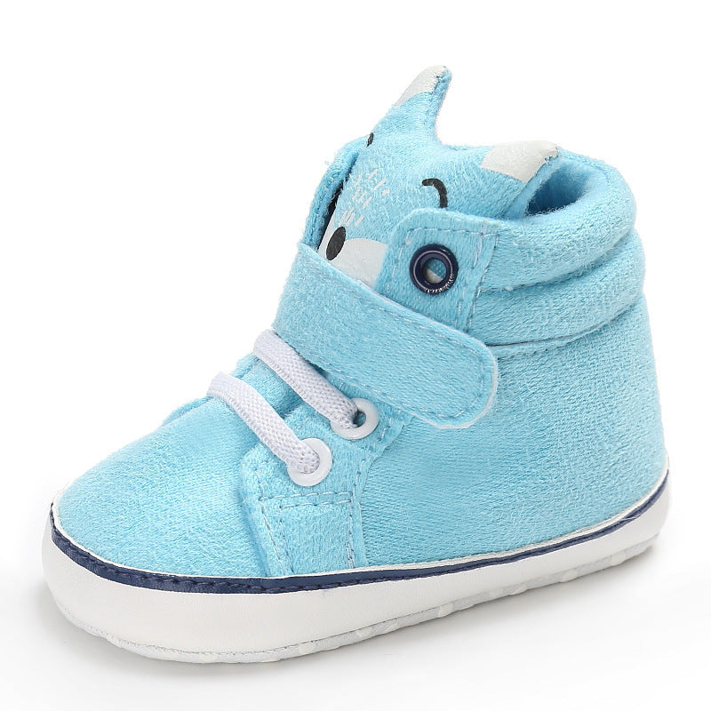 Oluuu. Süße Baby Schuhe verschiedener Art