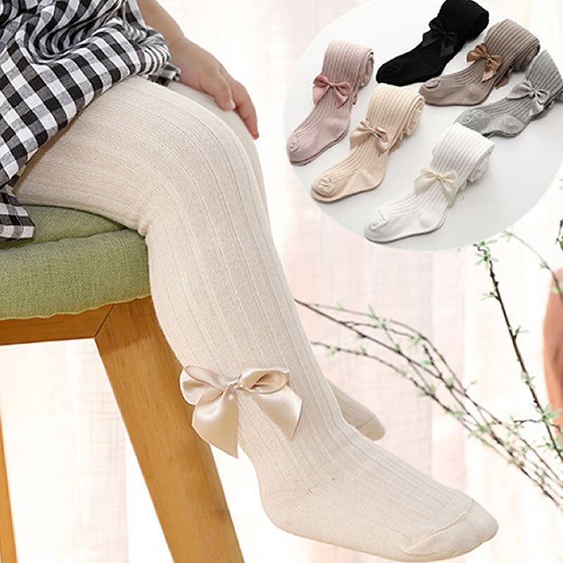 Oluuu. Kinder Socken mit einfarbiger Schleife