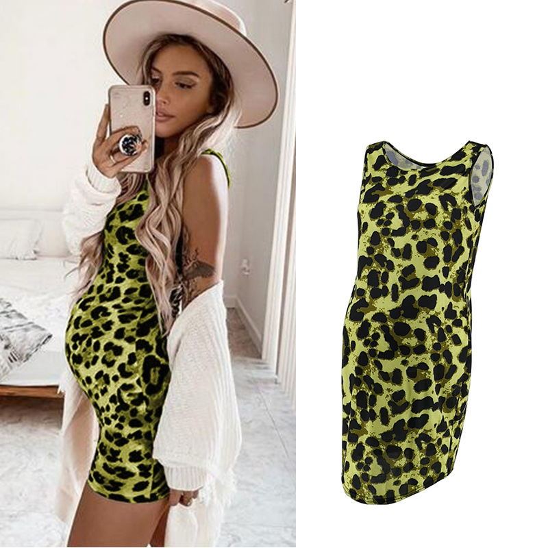 Oluuu. Leopard Sommerkleid für Schwangere – Ärmellos & Stilvoll