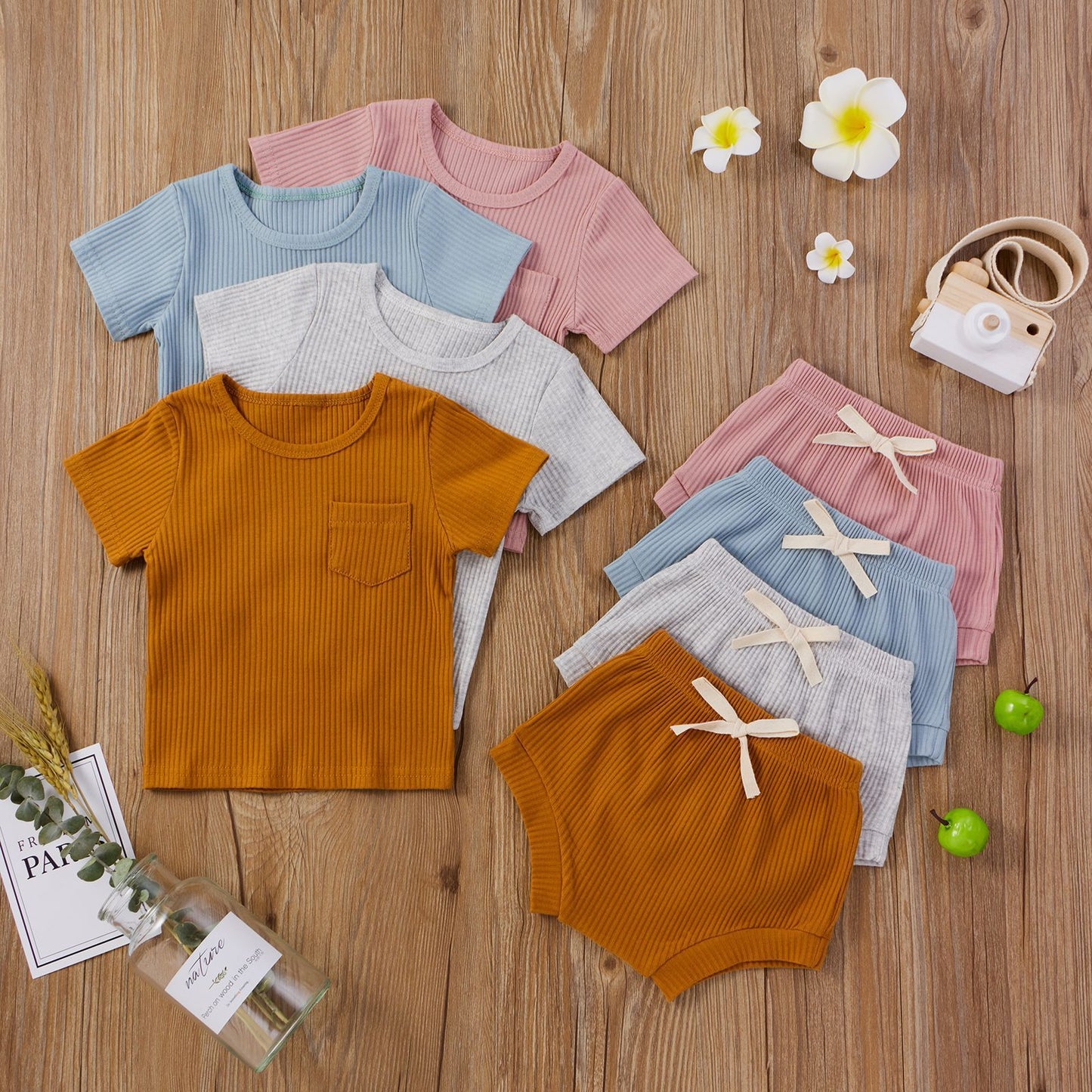 Oluuu. Kinderbekleidung Baby Bodysuit, Lässiges Kurzarm-Oberteil mit verstellbarem Design und Shorts-Set