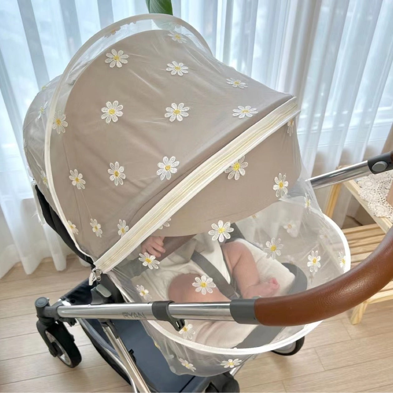 Oluuu. Universelles Babywagen-Moskito-Netz – Atmungsaktiv und Rundum-Schutz für Ihr Baby