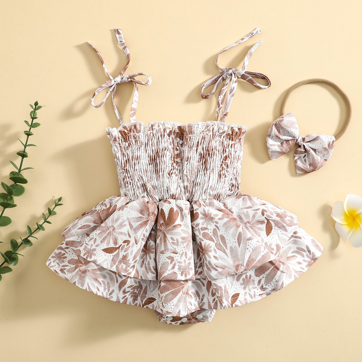 Oluuu. Baby Romper – Blumenmuster, ärmelloser Jumpsuit für Mädchen