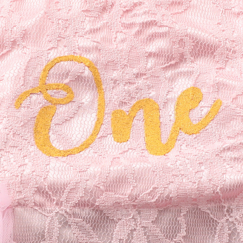 Oluuu. Baby Romper mit Rüschensaum, Spitzen- und Mesh-Verarbeitung, florales Printdesign