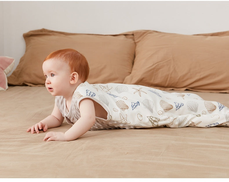 Oluuu. Reine Baumwoll-Babyschlafsack im Westenstil – Komfort und Sicherheit für Neugeborene