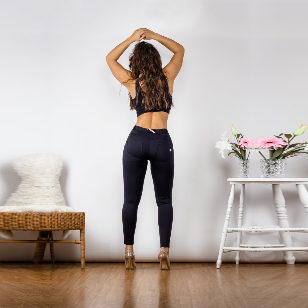 Oluuu. Baumwoll-Leggings – Schwarze Sportleggings für Frauen, Formend, Bequem und Postpartum-freundlich