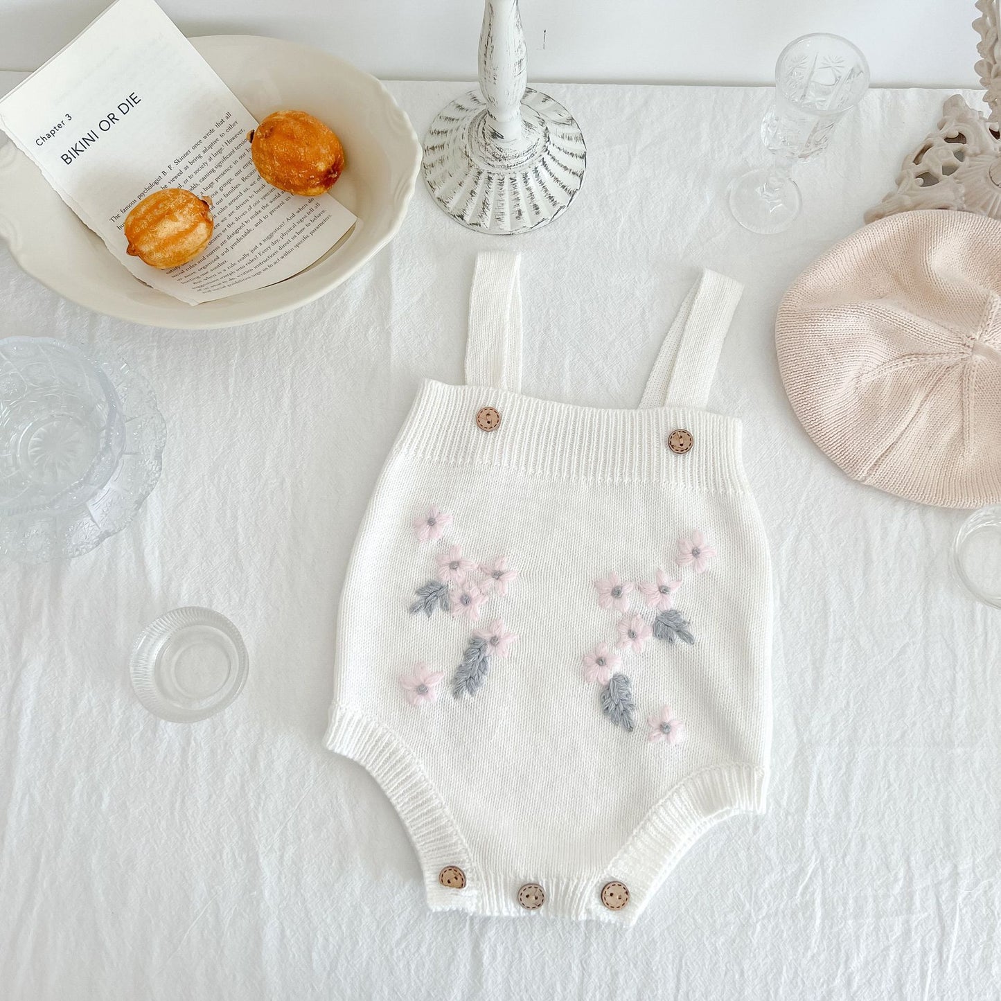 Oluuu. Baby Bestickter Jumpsuit Herbst- und Winter-Prinzessin Ausgehkleidung