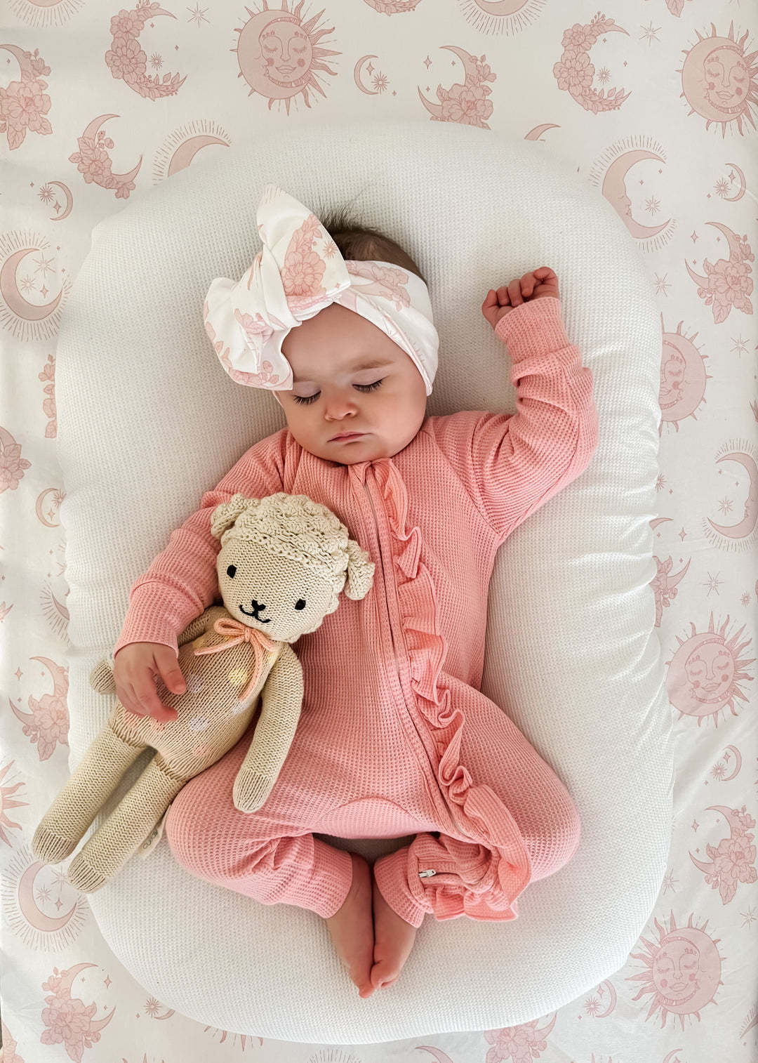 Oluuu. Mädchen Baby Strick-Jumpsuit aus elastischem Waffelstoff