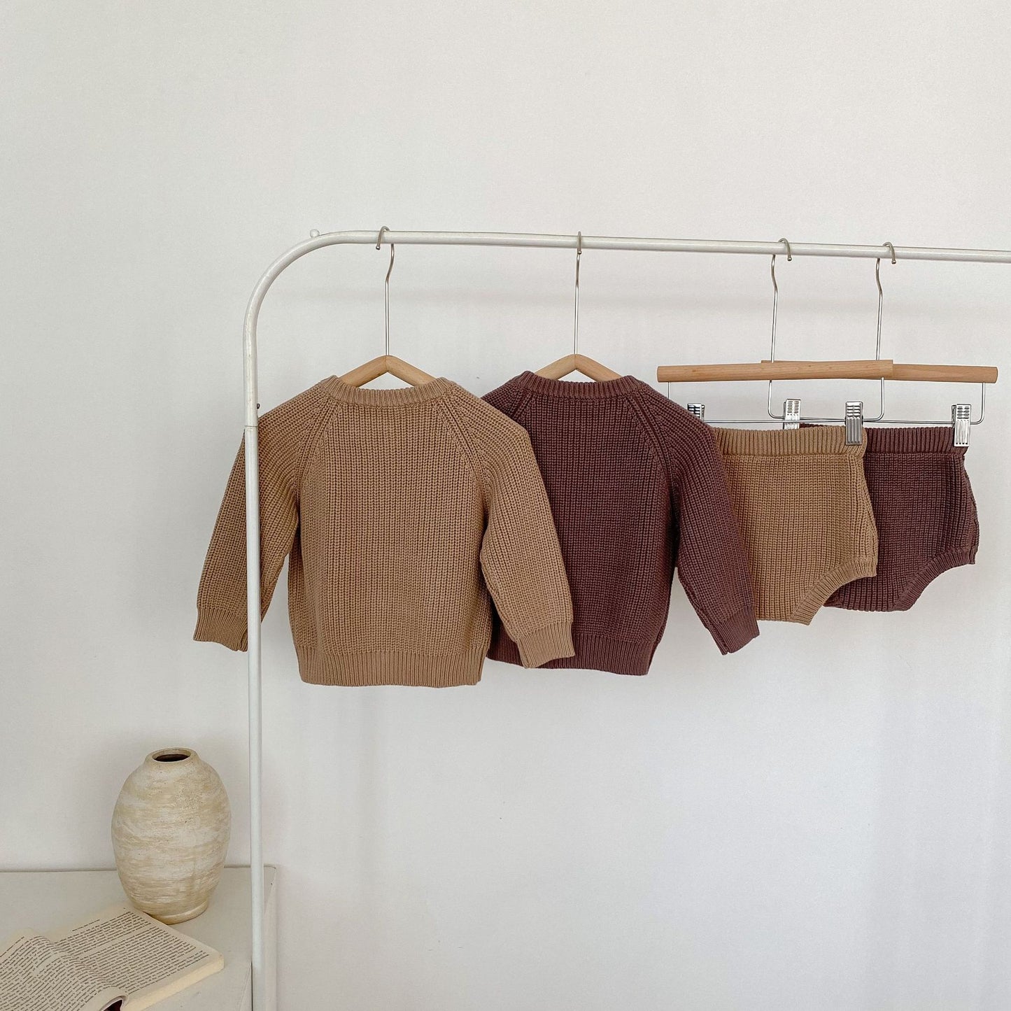 Oluuu. Baby Baumwollgarn Unterhosen und Cardigan – Zwei-Teiler Set