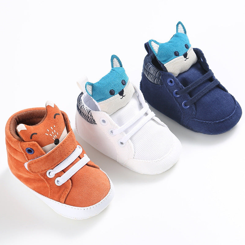 Oluuu. Süße Baby Schuhe verschiedener Art