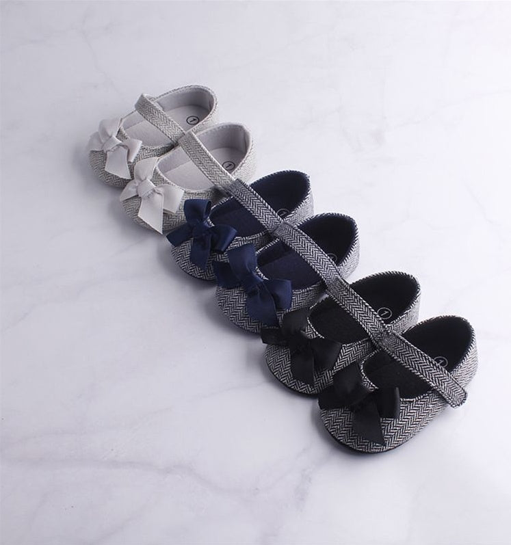 Oluuu. Krabbelschuhe für Kleinkinder – Sommer Schuhe für Baby Jungen und Mädchen