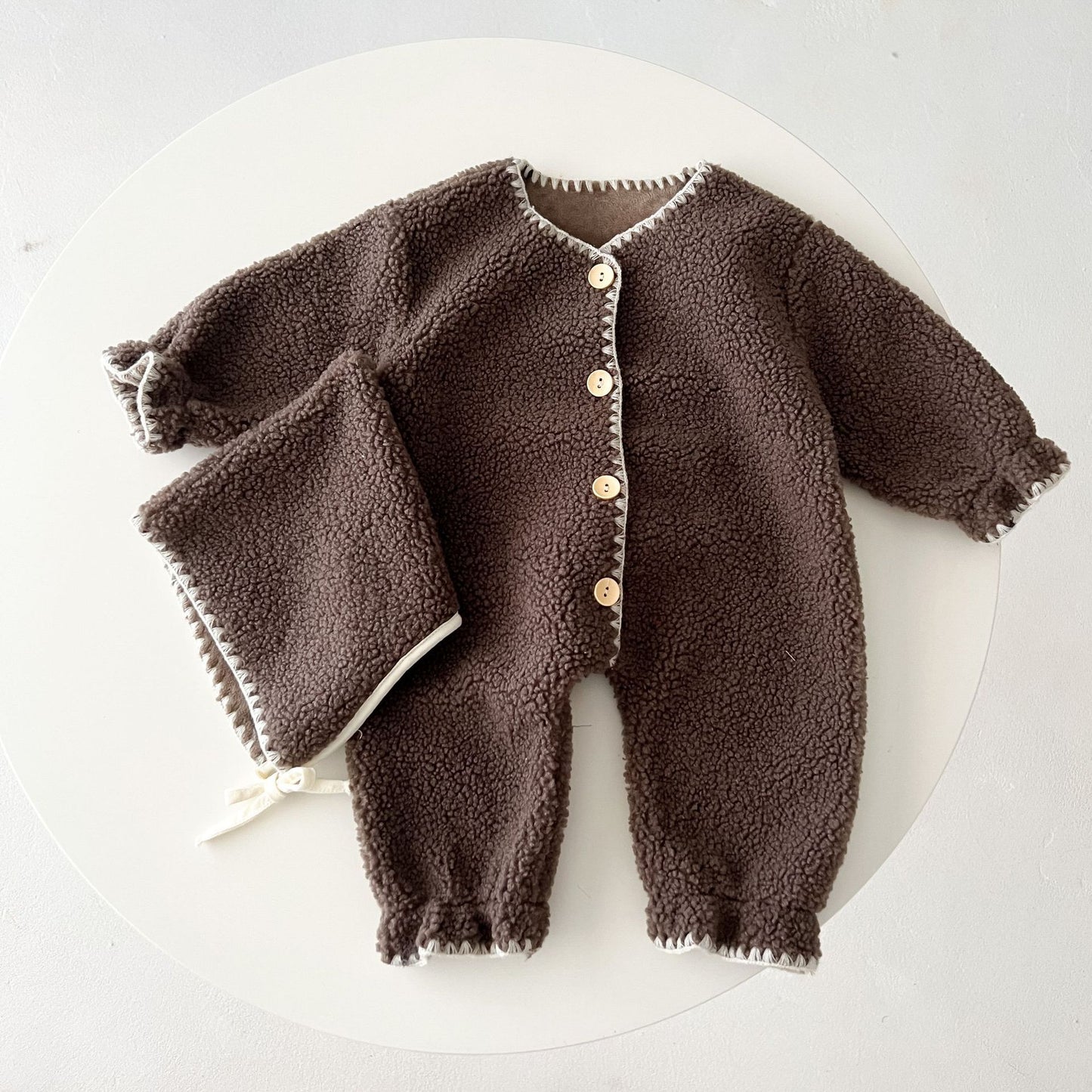 Oluuu. Baby Einteiler – Fleece-gefütterter Western-Stil Langarm-Jumpsuit