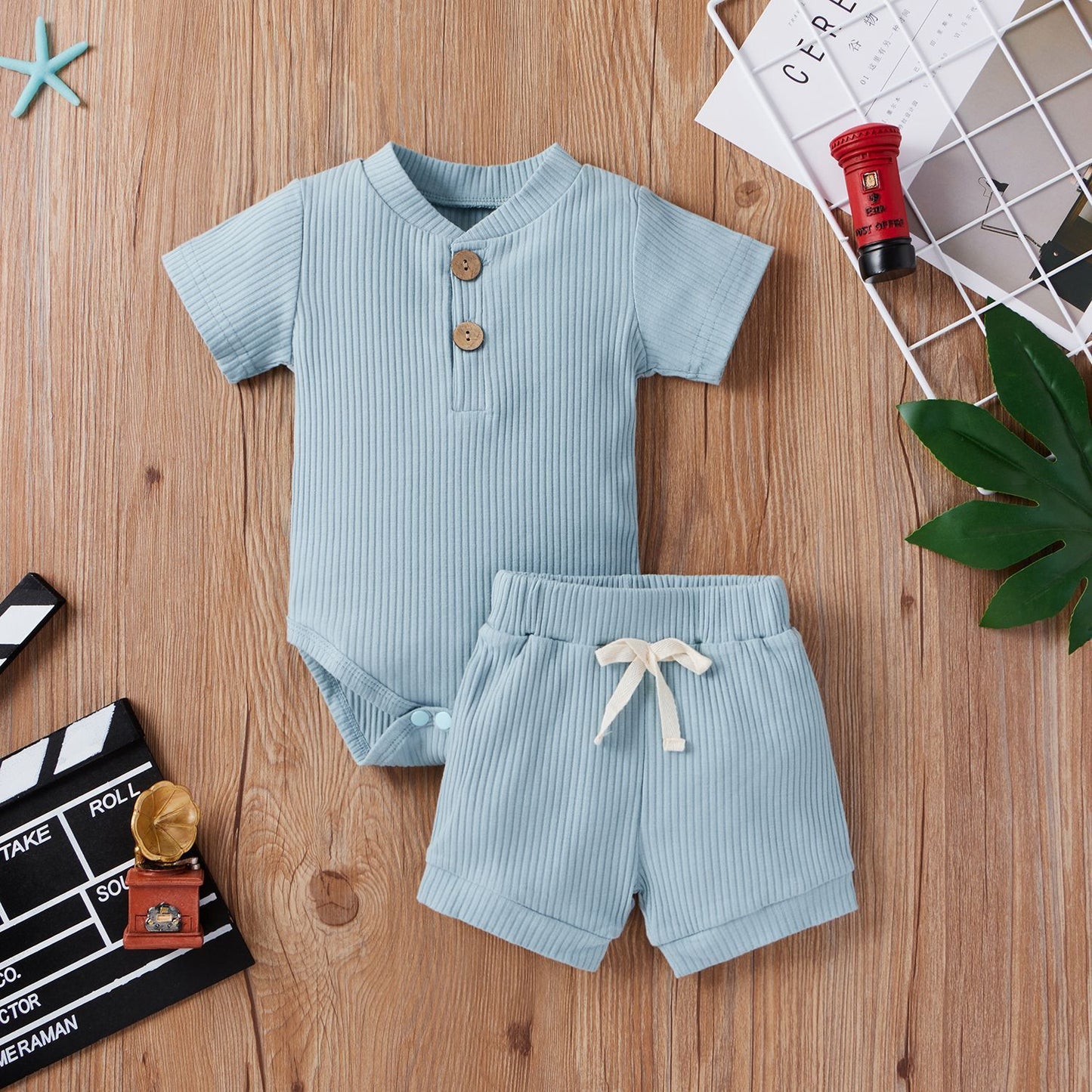 Oluuu. Kinderbekleidung Baby Bodysuit, Lässiges Kurzarm-Oberteil mit verstellbarem Design und Shorts-Set