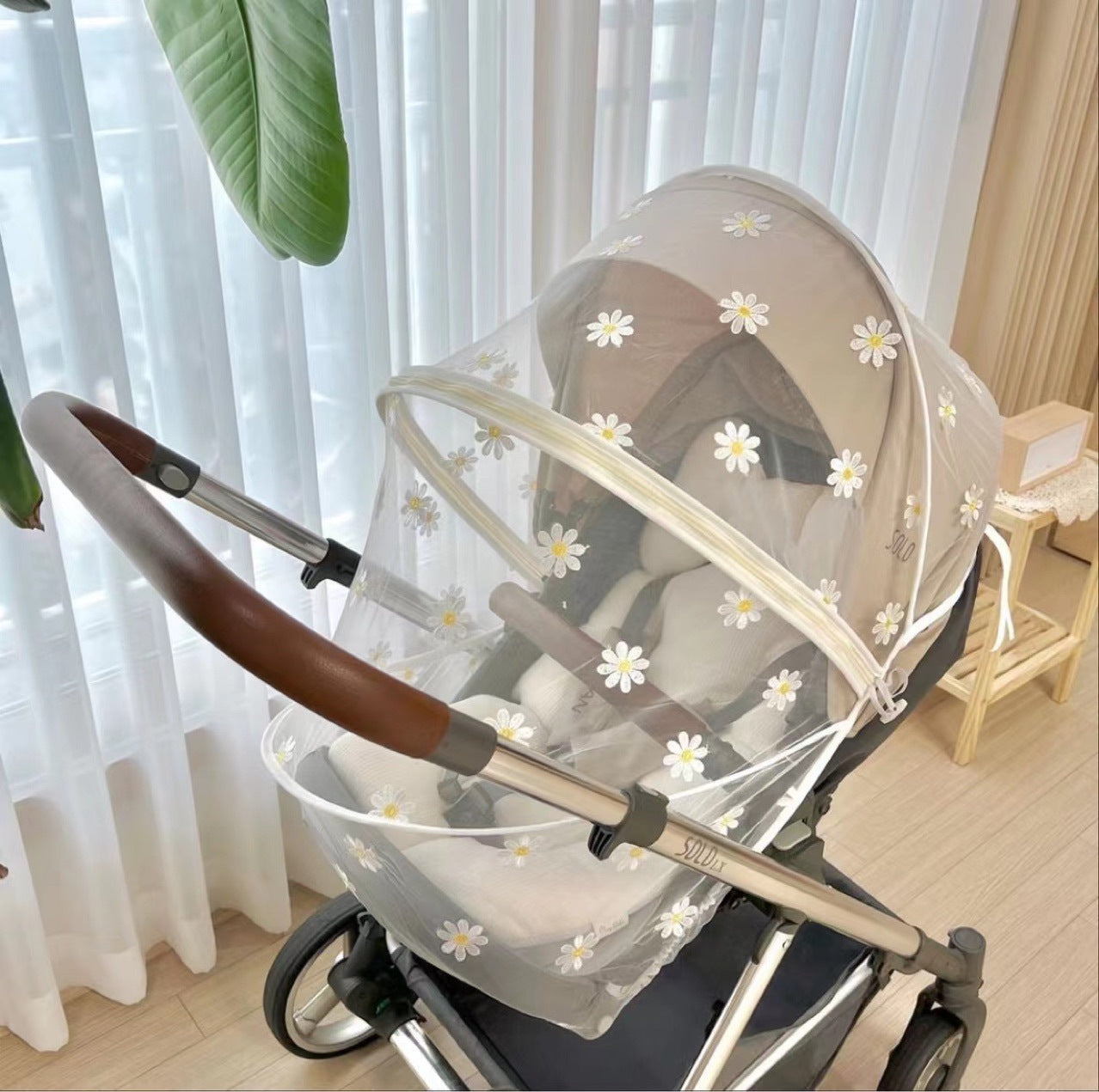 Oluuu. Universelles Babywagen-Moskito-Netz – Atmungsaktiv und Rundum-Schutz für Ihr Baby