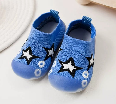 Oluuu. Baby Lauflernschuhe – Weiche, rutschfeste Sohle für Frühling und Herbst