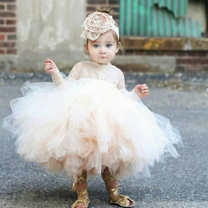 Oluuu. Blumen-Jungen Abendkleid – Baby Poncho Kleid