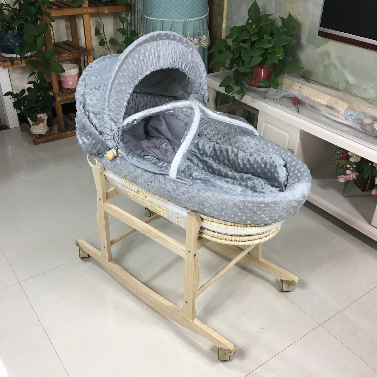 Oluuu. Tragbares Multifunktionales Wiegenbett mit Moskitonetz und Matratze – Perfekt für Unterwegs