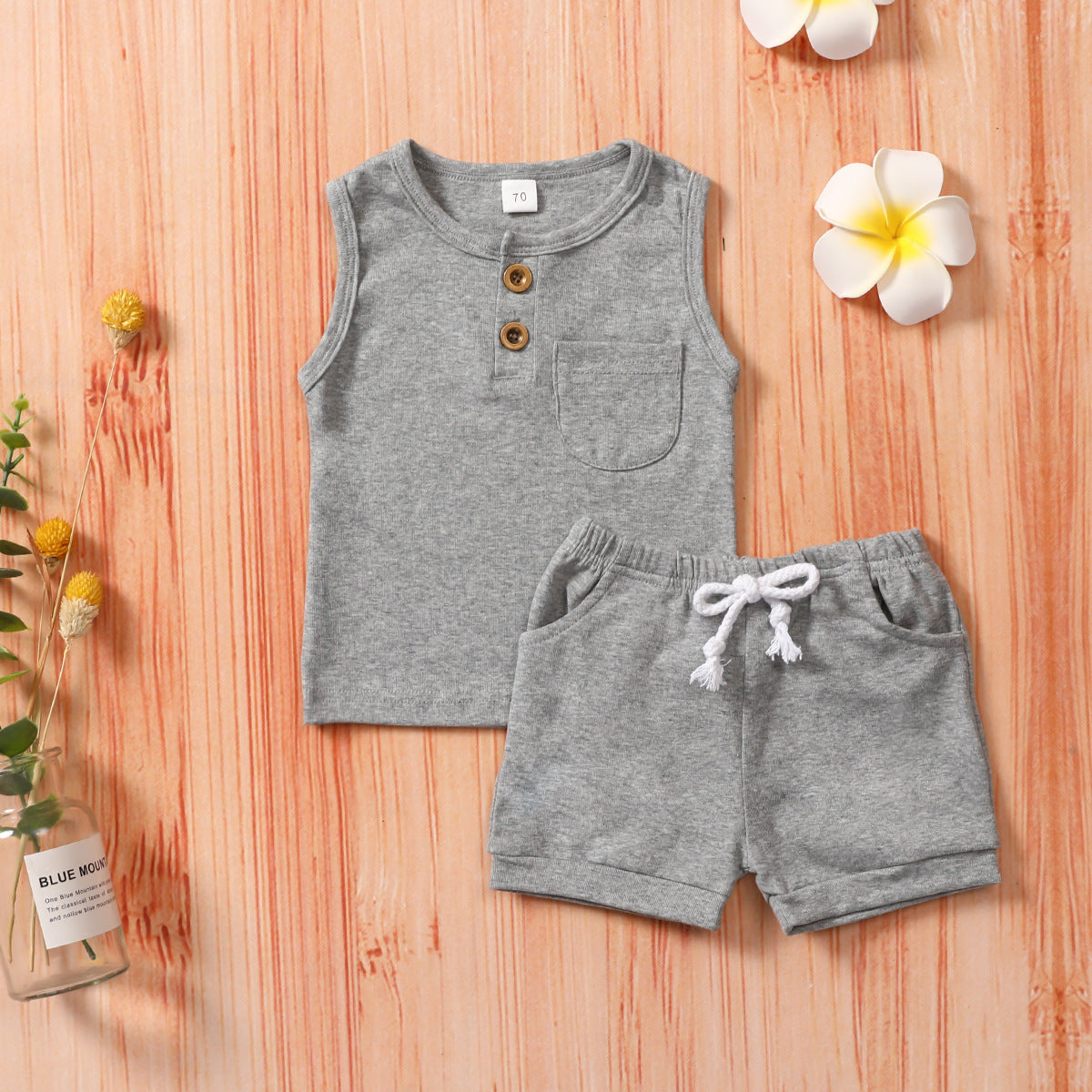 Oluuu. Lässiger Baby Jungen Outfit – Cartoon Kuh-Print Set