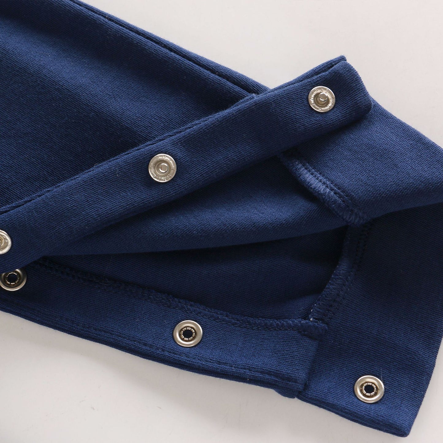 Oluuu. Frühjahrs- und Herbst-Gentleman Romper für Baby Jungen