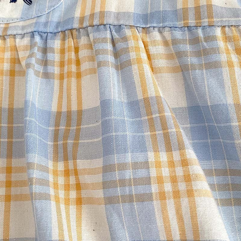 Oluuu. Baby Kurzarm Zwei-Teiler Romper – Dünnes Bärenkaromuster, Kletterbekleidung