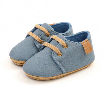 Oluuu. Kleine Leder-Schuhe – Baby Lauflernschuhe im Frühling- und Herbst-Stil