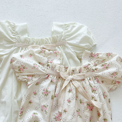 Oluuu. Baby Mädchen Puffärmel Strampler mit Schleifen-Knoten