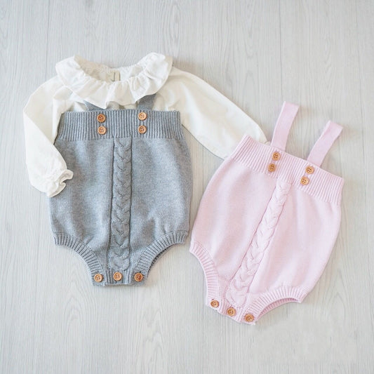 Oluuu. Strick-Baby-Overall