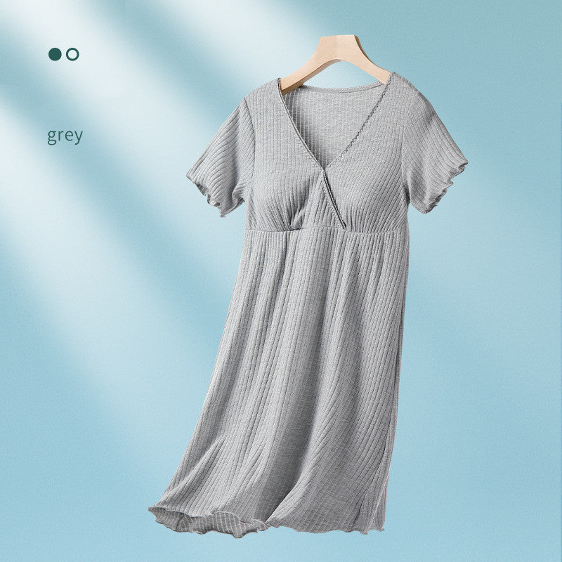 Oluuu. Stillkleid aus dünnem Modal für Schwangere