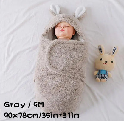 Oluuu. Superweicher Baby-Schlafsack aus flauschigem Fleece – Unisex Neugeborenen-Wickel mit Kopfstütze und -schutz, tragbarer Schlafsack für Jungen und Mädchen