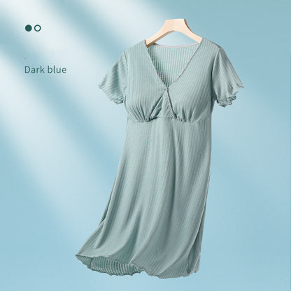 Oluuu. Stillkleid aus dünnem Modal für Schwangere