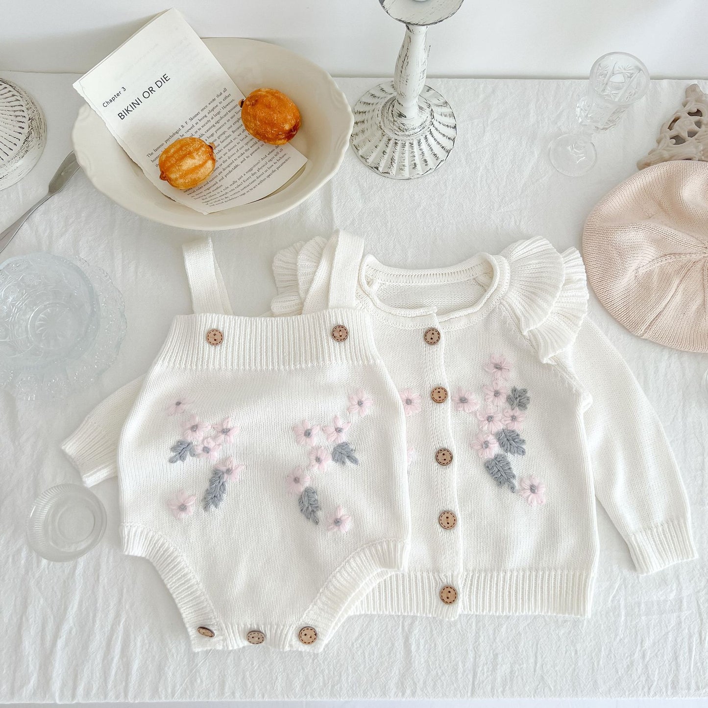Oluuu. Baby Bestickter Jumpsuit Herbst- und Winter-Prinzessin Ausgehkleidung