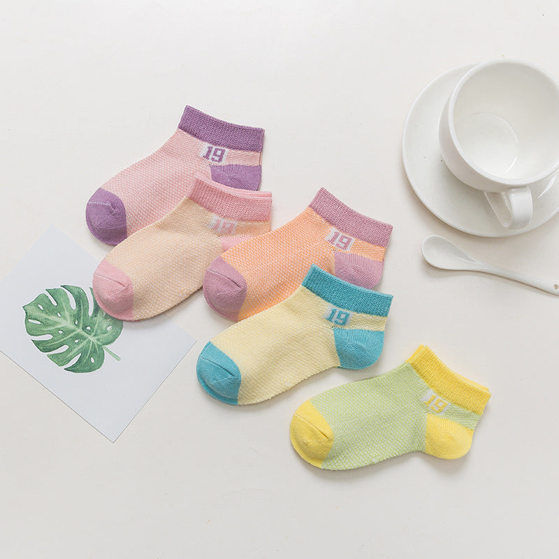 Oluuu. Baumwoll-Socken für Babys – Atmungsaktive Socken für Jungen und Mädchen