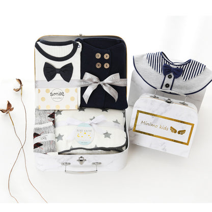 Oluuu. Neugeborenen Geschenkbox – Babybekleidungs-Set