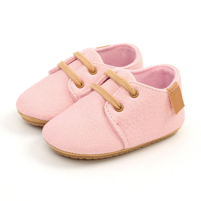 Oluuu. Kleine Leder-Schuhe – Baby Lauflernschuhe im Frühling- und Herbst-Stil