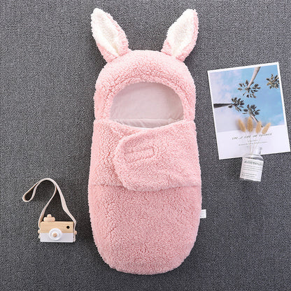 Oluuu. Baby Einschlagdecke – Komfort und Wärme für Frühling, Herbst und Winter