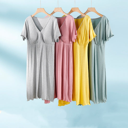 Oluuu. Stillkleid aus dünnem Modal für Schwangere