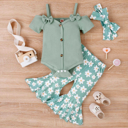 Oluuu. Baby Mädchen Sommer Outfit mit Schleifen-Trägern, V-Ausschnitt, Kurzarm-Einteiler und bedruckten Glocken-Jeans